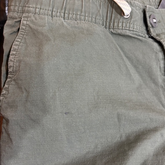 Vuori Olive Green Track Joggers with White Drawstring - Picture 9 of 10